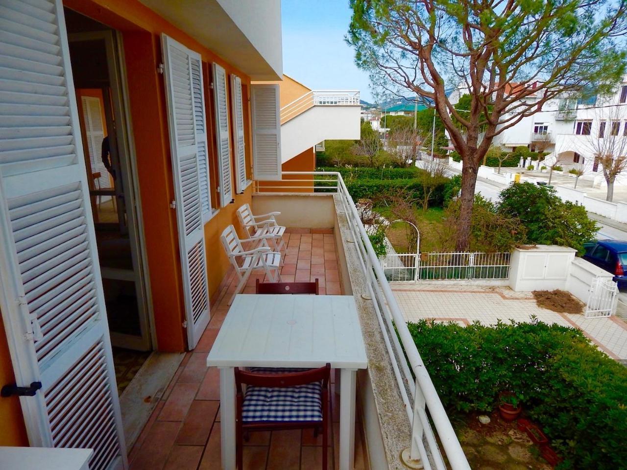 Ferienwohnung M121 - Marcelli, Trilocale Con Terrazzo A 200Mt Dal Mare Exterior foto